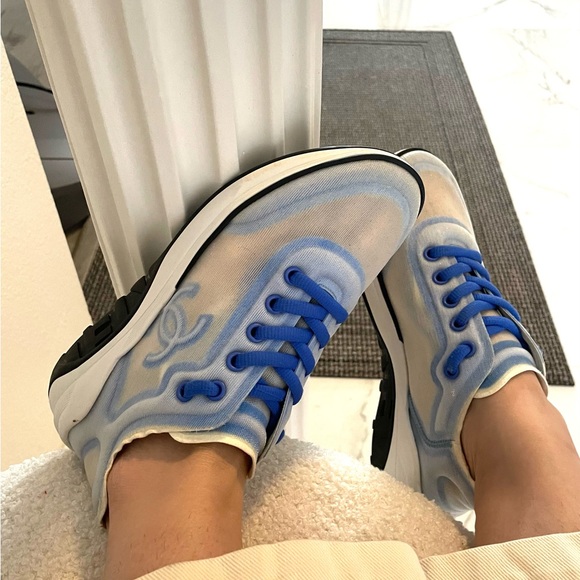 Chanel 19p Lycra mesh sneaker blue and white - Picture 3 of 4